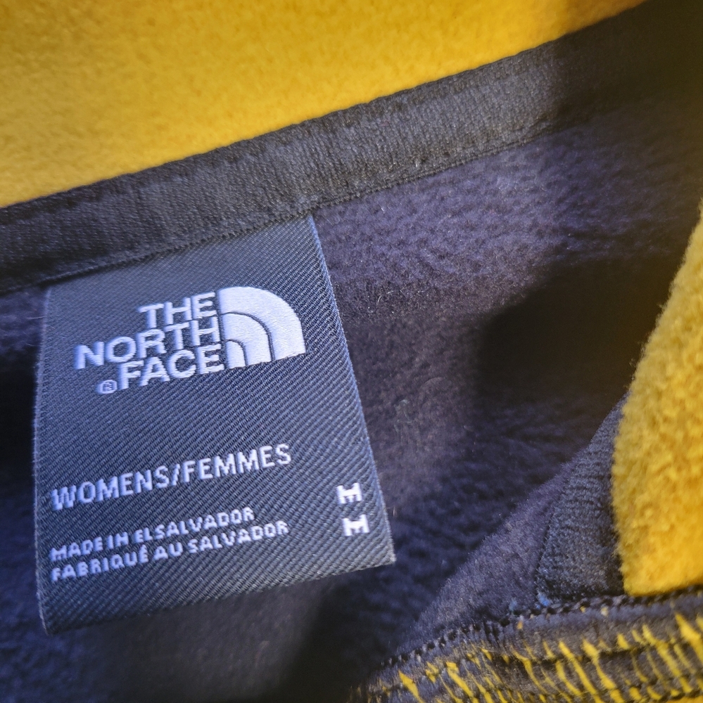 The North Face Mustard Yellow Quarter‎ Snap Pullover Fleece Jacket Size Medium - Picture 3 of 3